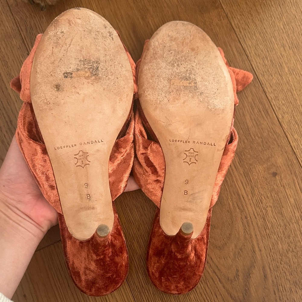 Loeffler Randall Rust Velvet Bow Heels - Picture 3 of 6